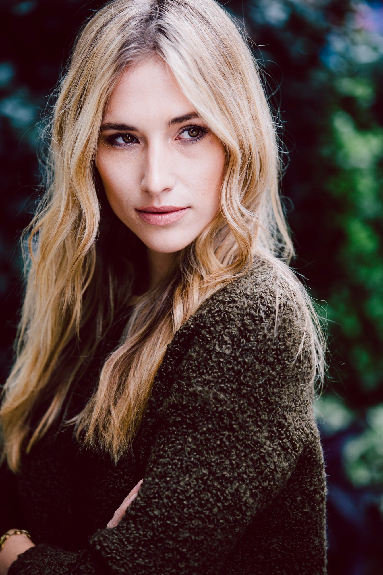 20151024-Aryka_Retouch-2.jpg